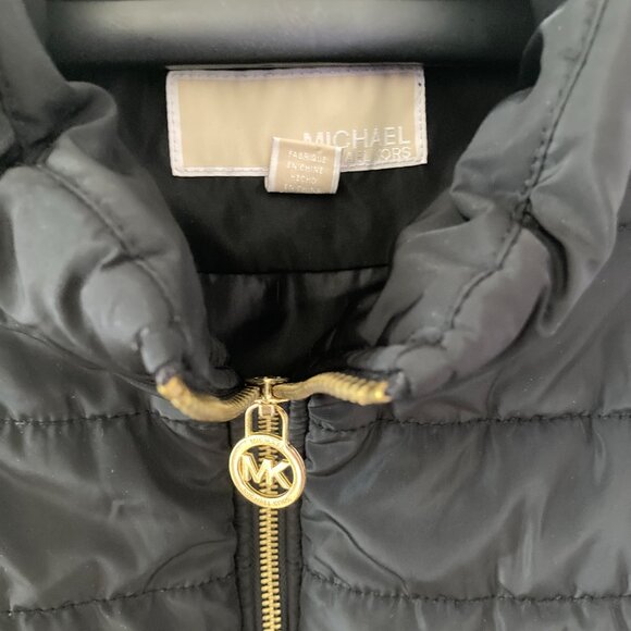 Michael Kors Puffer Vest Black Size Medium Zip Front - Picture 3 of 5